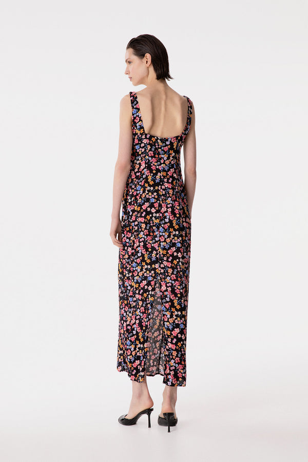 MEGAN - ABITO LUNGO CON SCOLLO SQUADRATO E ARRICCIATURE IN CREPE