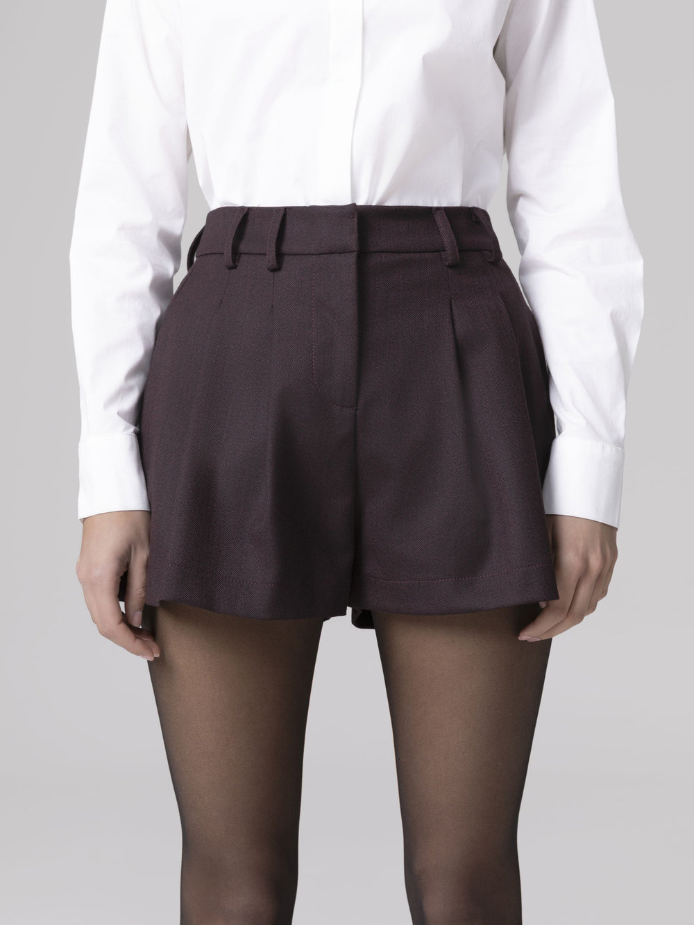 SHORT CON PINCES