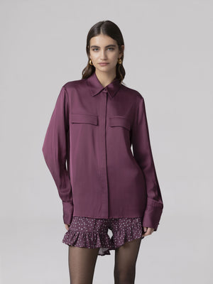 CAMICIA REGULAR CON ABBOTTONATURA NASCOSTA E PIPING